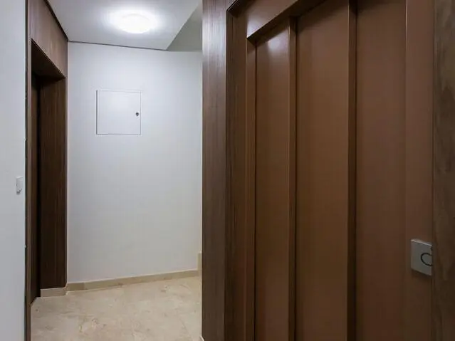 أخرى