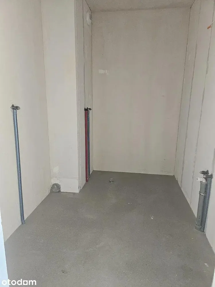 أخرى