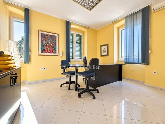 Σαλόνι