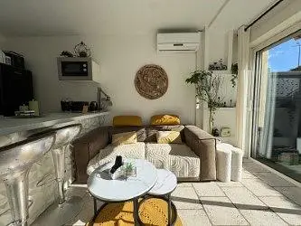 غرفة معيشة