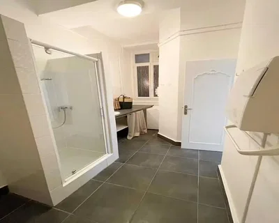Хол