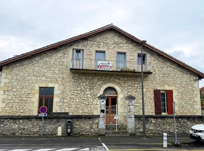 Salon