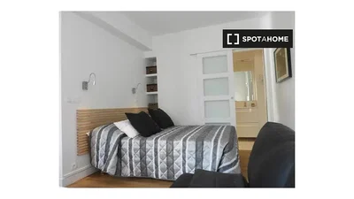 Σαλόνι