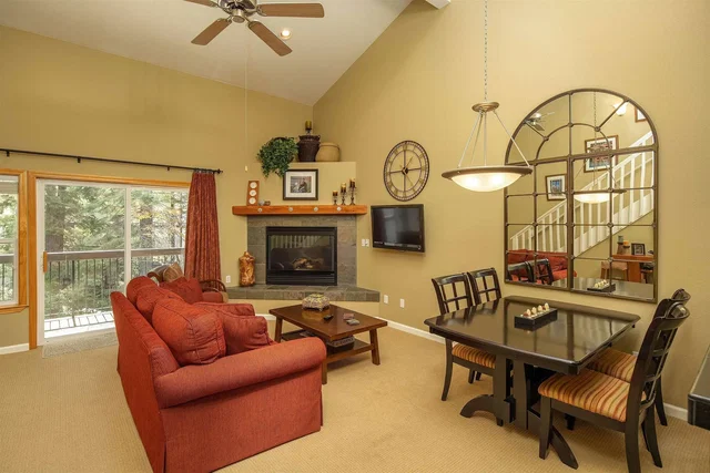 Хол