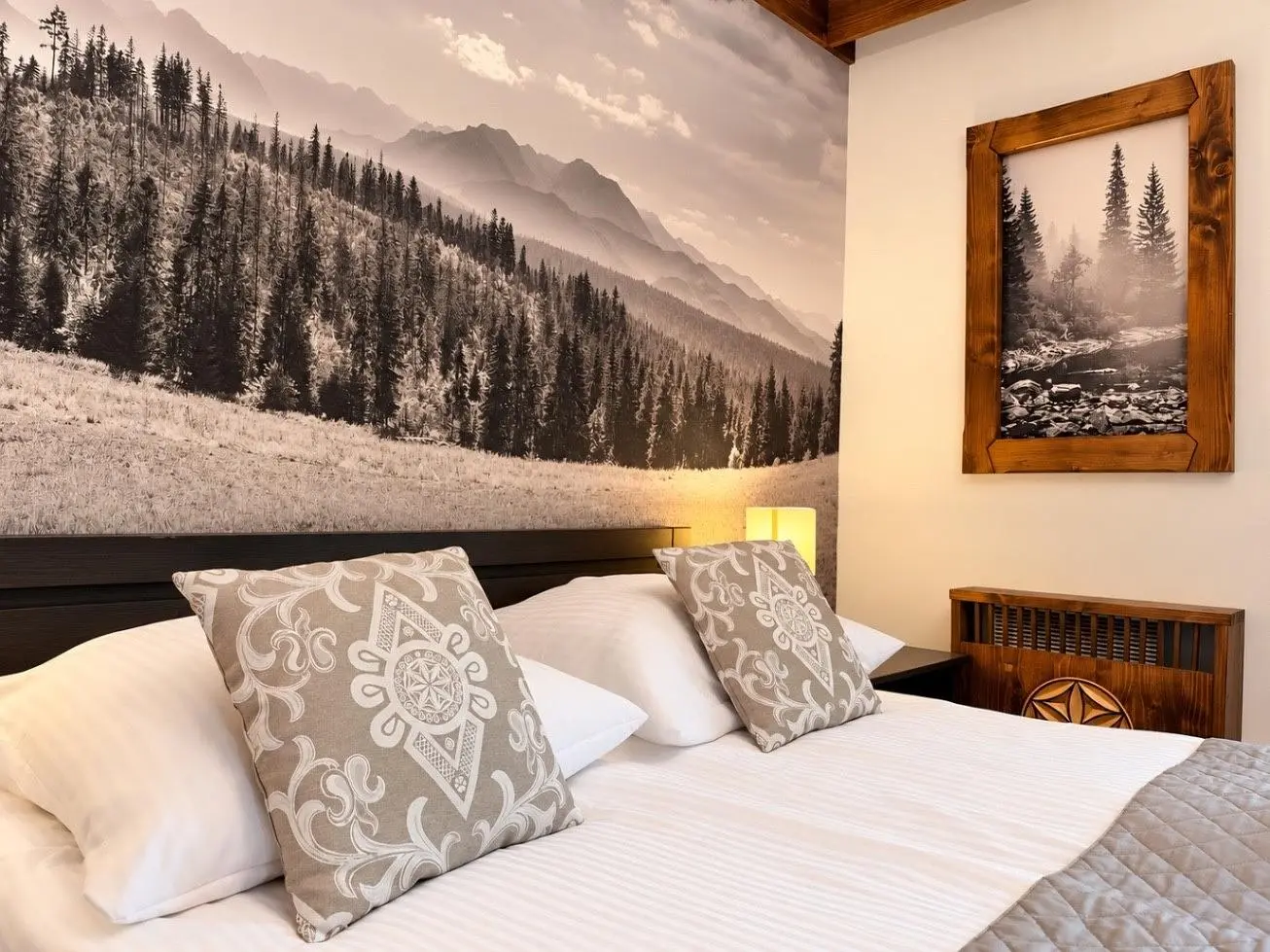 أخرى