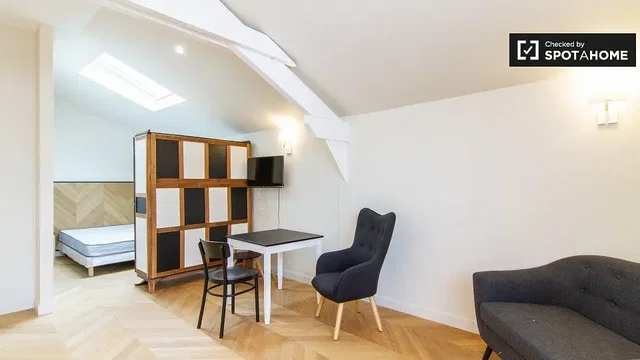 Salon