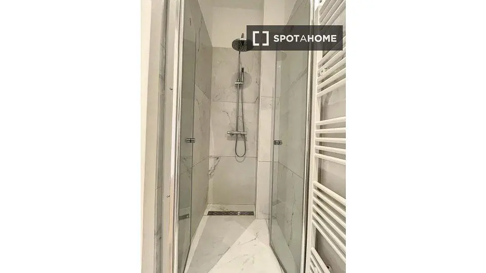 Хол