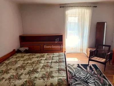 Хол
