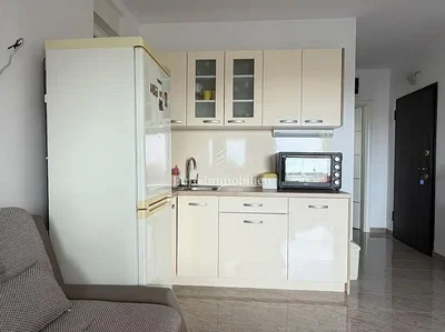 Хол
