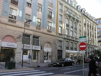 Salon