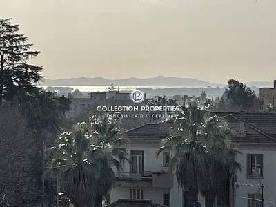 Σαλόνι