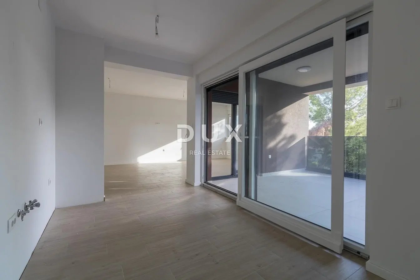 Хол