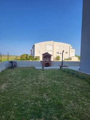 Хол