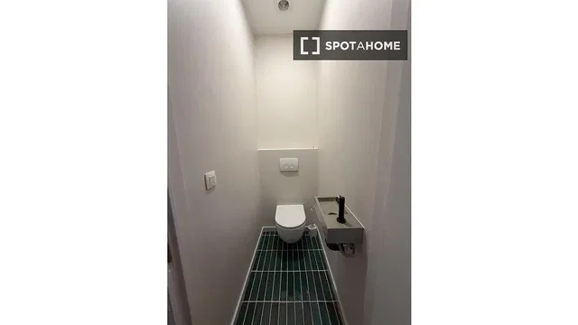 Хол