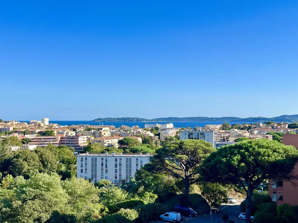 Σαλόνι