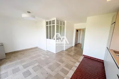 Σαλόνι
