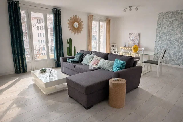 Salon