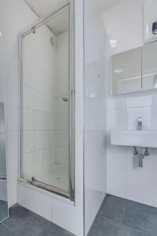 Хол