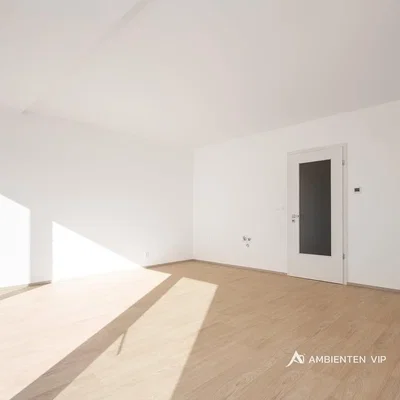 أخرى