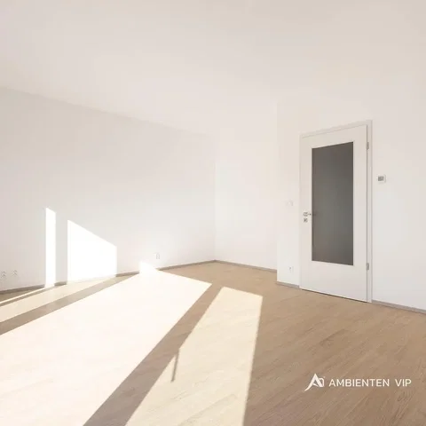 أخرى