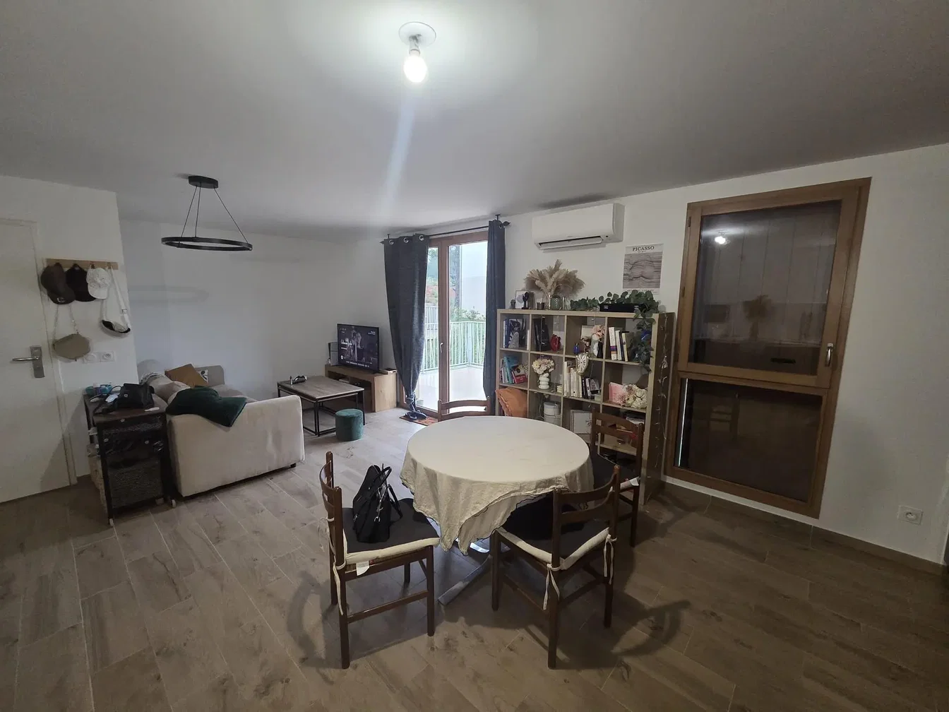 Salon