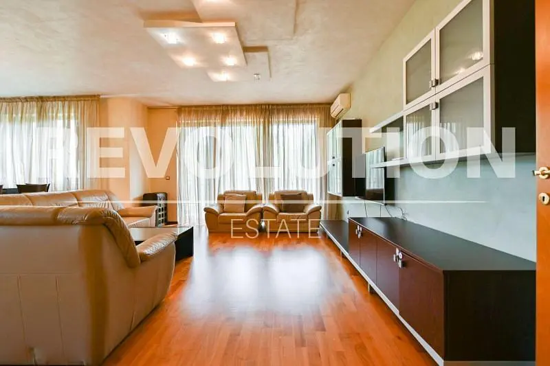 Oturma odası