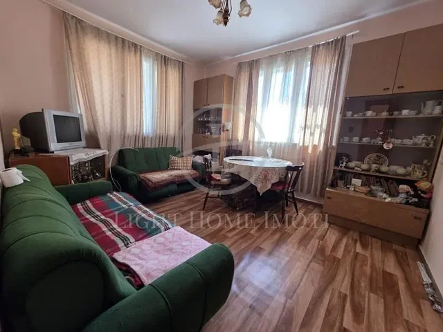 Σαλόνι