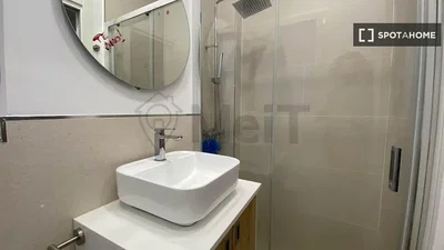 Хол