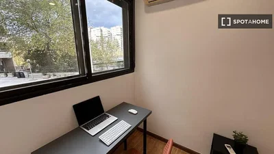 Хол