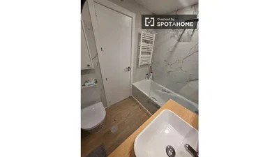 Хол