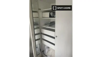 Хол
