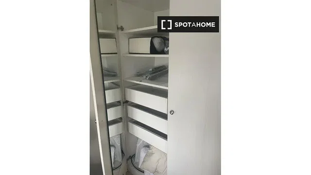 Хол