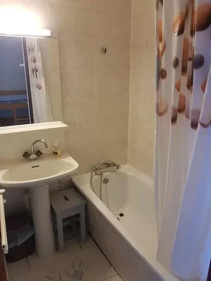Хол