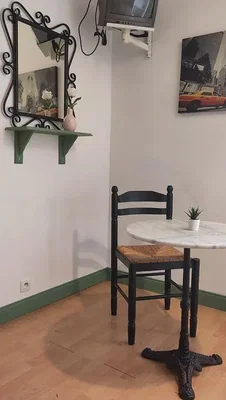 Salon