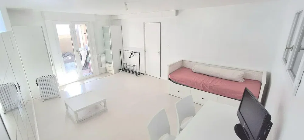 Salon