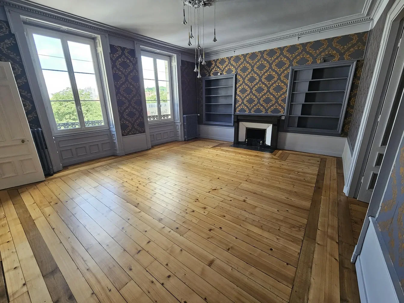 Salon
