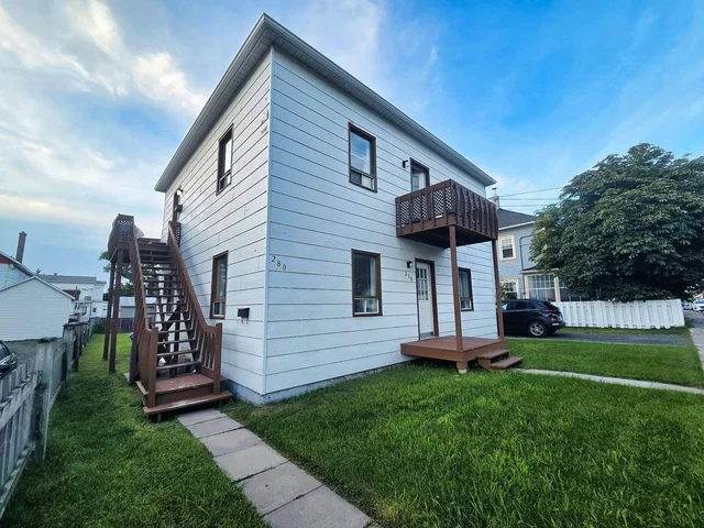 Хол