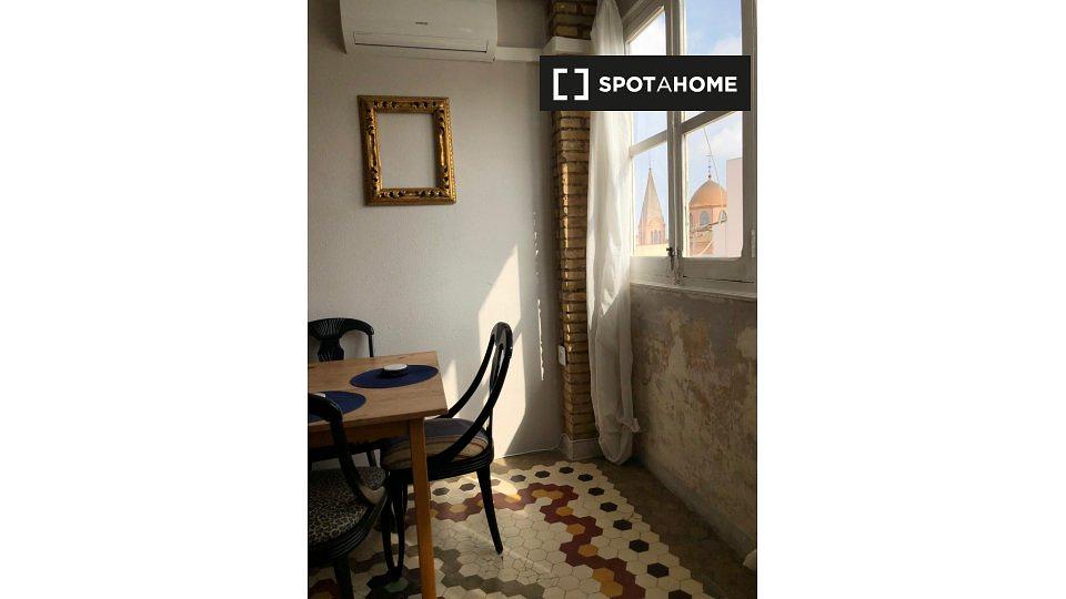 Σαλόνι