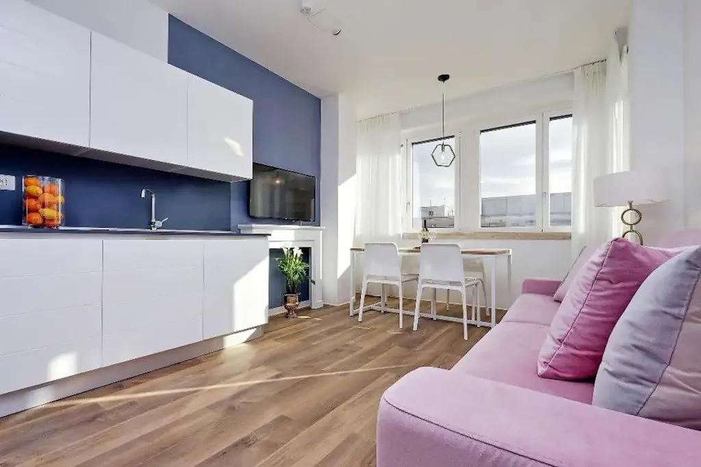 Хол