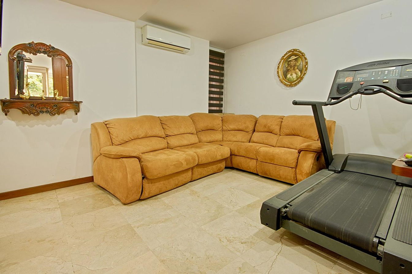 Salon