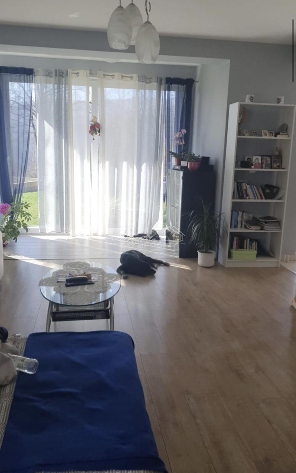 Дневна соба