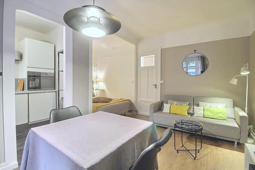 Σαλόνι