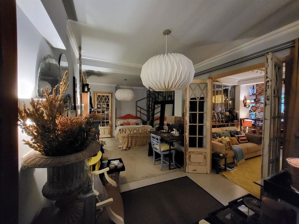 Salon