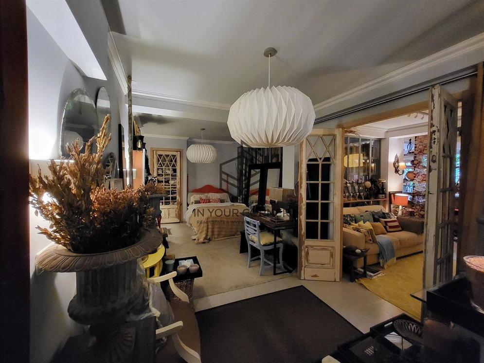 Salon