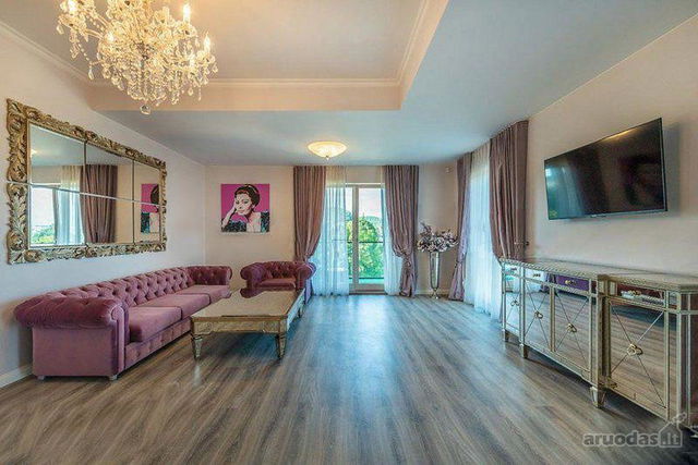 Salón