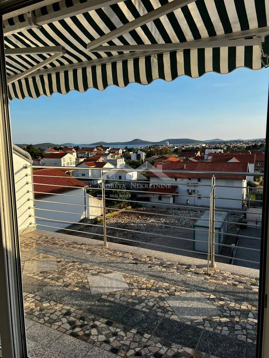 Oturma odası