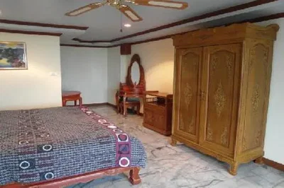 أخرى
