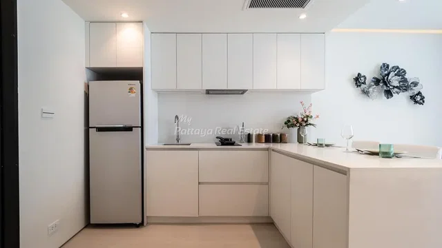 أخرى
