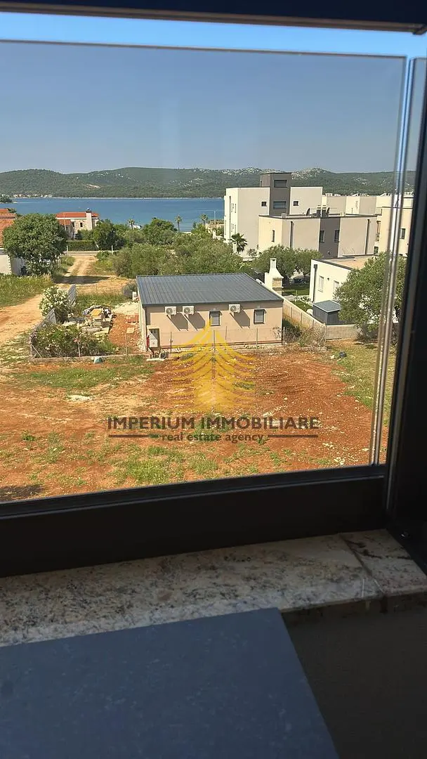 أخرى
