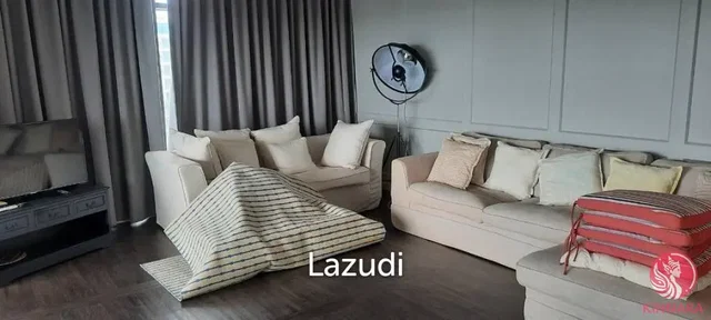 Хол